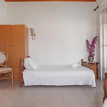 Areti Orfeas Two-bedroom Appartement *